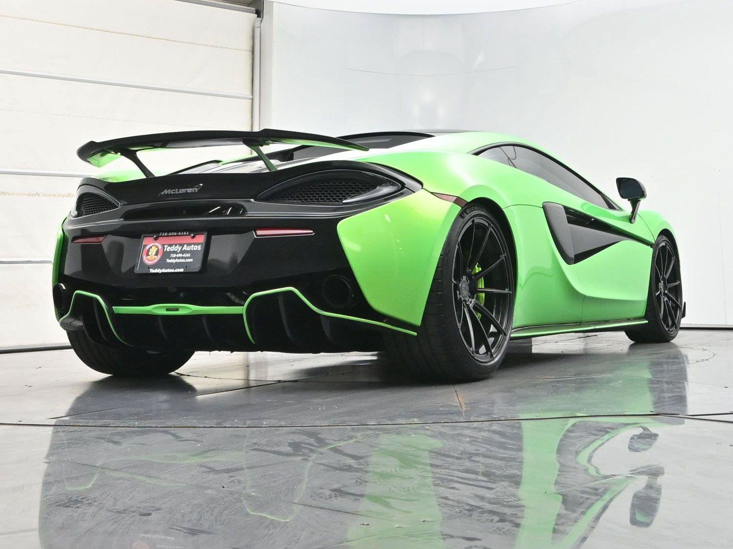 Used 2016 McLaren 570S Coupe RWD image 34