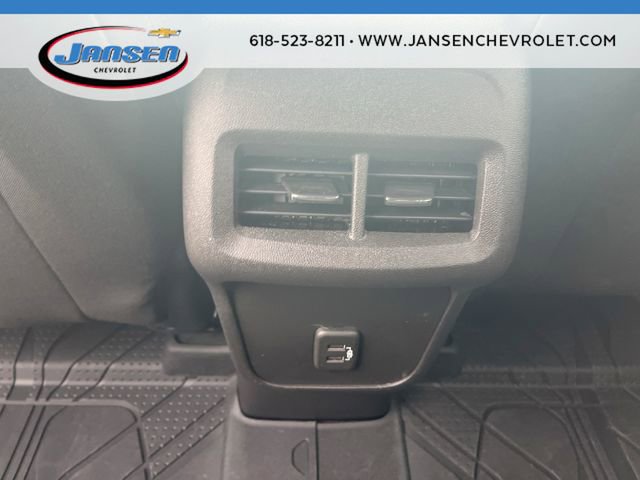 Used 2024 Chevrolet Equinox LT w/ LPO, Floor Liner Package FWD image 20