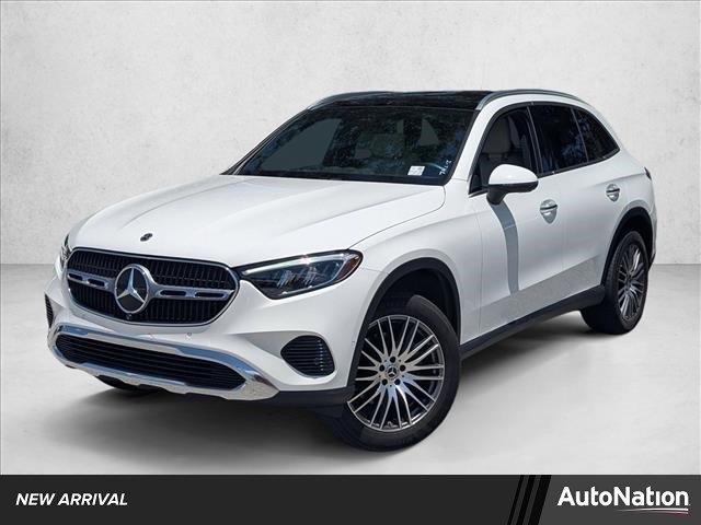 Used 2023 Mercedes-Benz GLC 300 4MATIC image 1