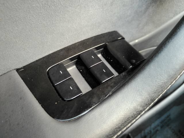 Used 2018 Tesla Model 3 Long Range RWD image 31