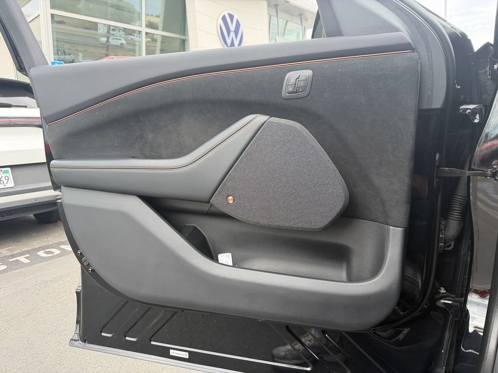 Used 2022 Ford Mustang Mach-E GT AWD/4WD image 12