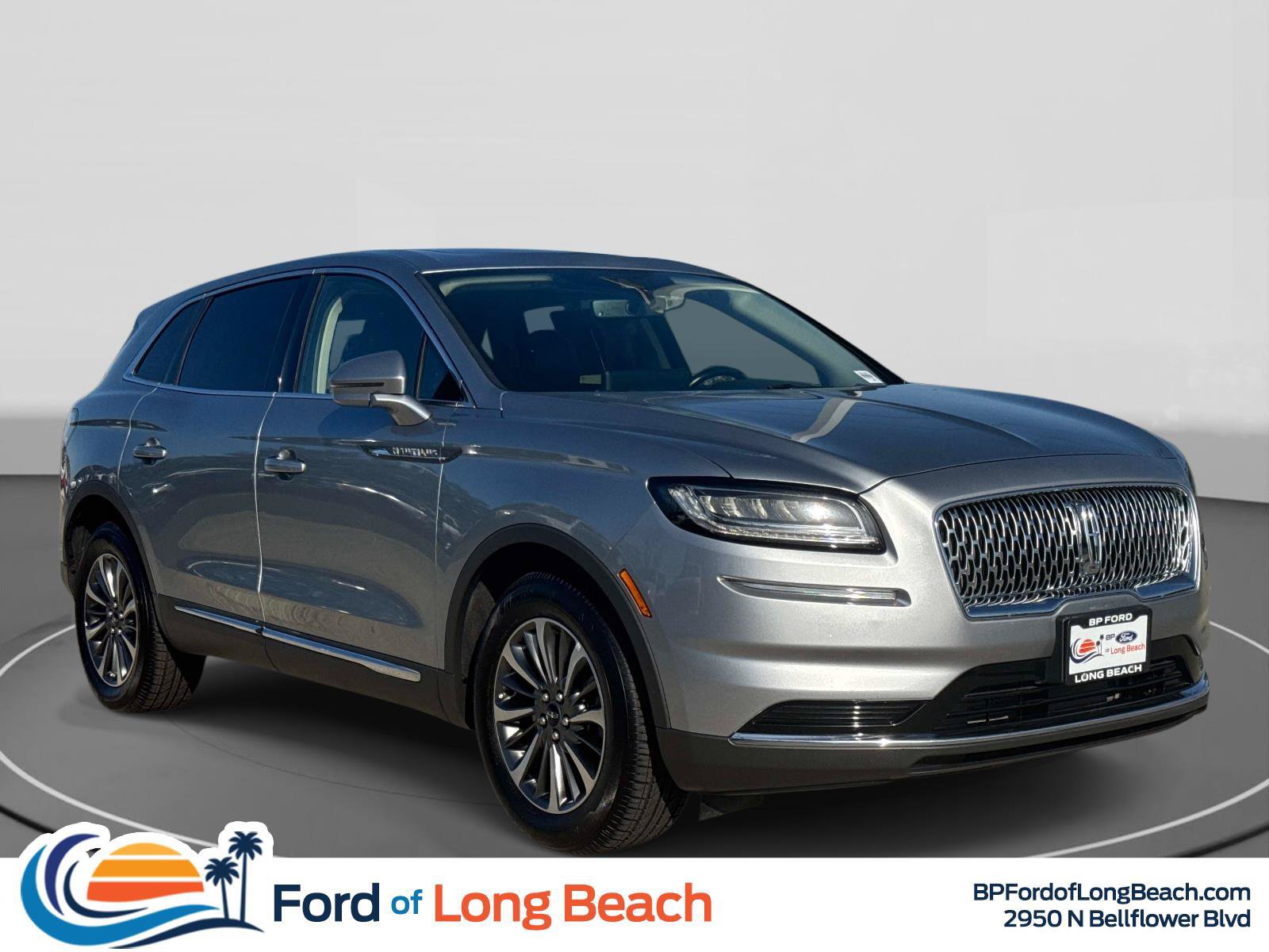 Used 2023 Lincoln Nautilus Reserve AWD/4WD image 1