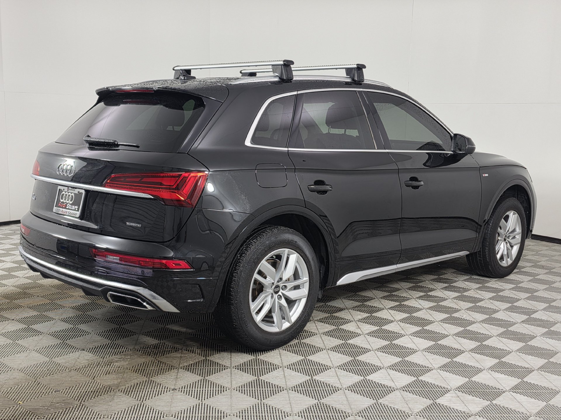 Certified 2023 Audi Q5 2.0T Premium w/ Convenience Package AWD/4WD image 45
