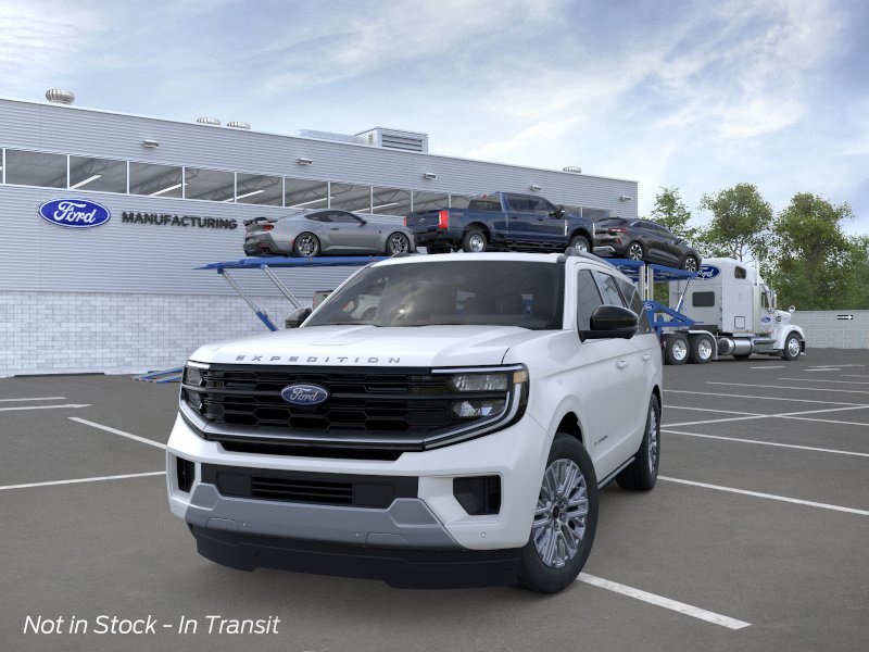 New 2026 Ford Expedition Platinum AWD/4WD image 2
