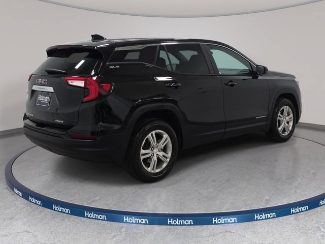 Used 2024 GMC Terrain SLE AWD/4WD image 6