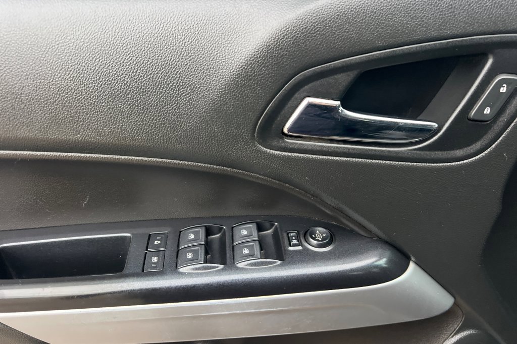 Used 2021 Chevrolet Colorado ZR2 image 8