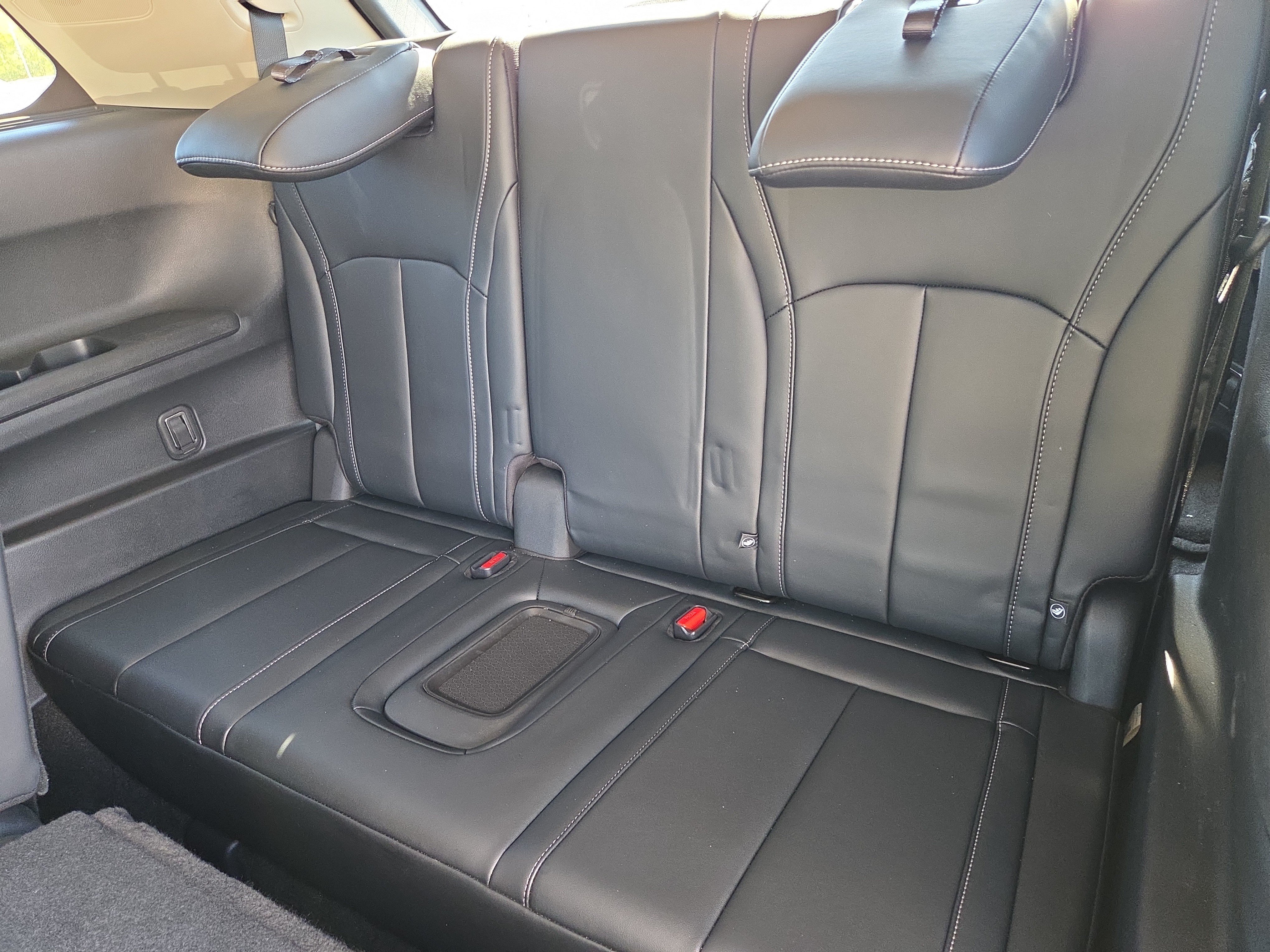 Used 2024 INFINITI QX60 Luxe w/ Cargo Package AWD/4WD image 9