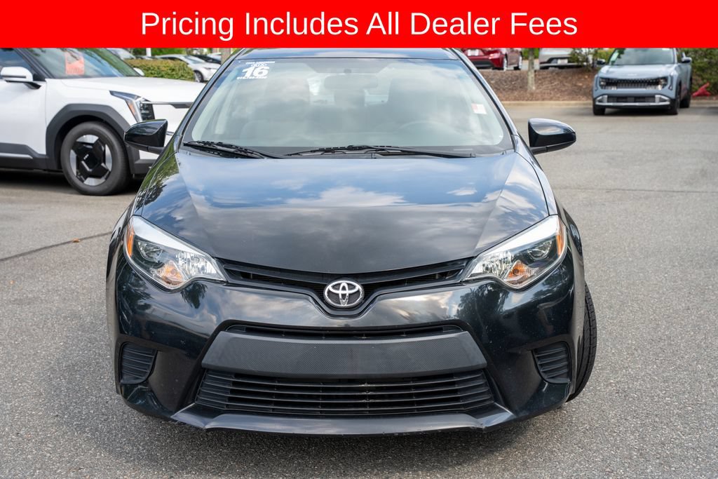 Used 2016 Toyota Corolla L FWD image 2