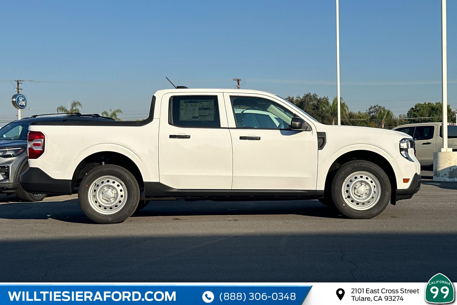 New 2025 Ford Maverick XL image 5