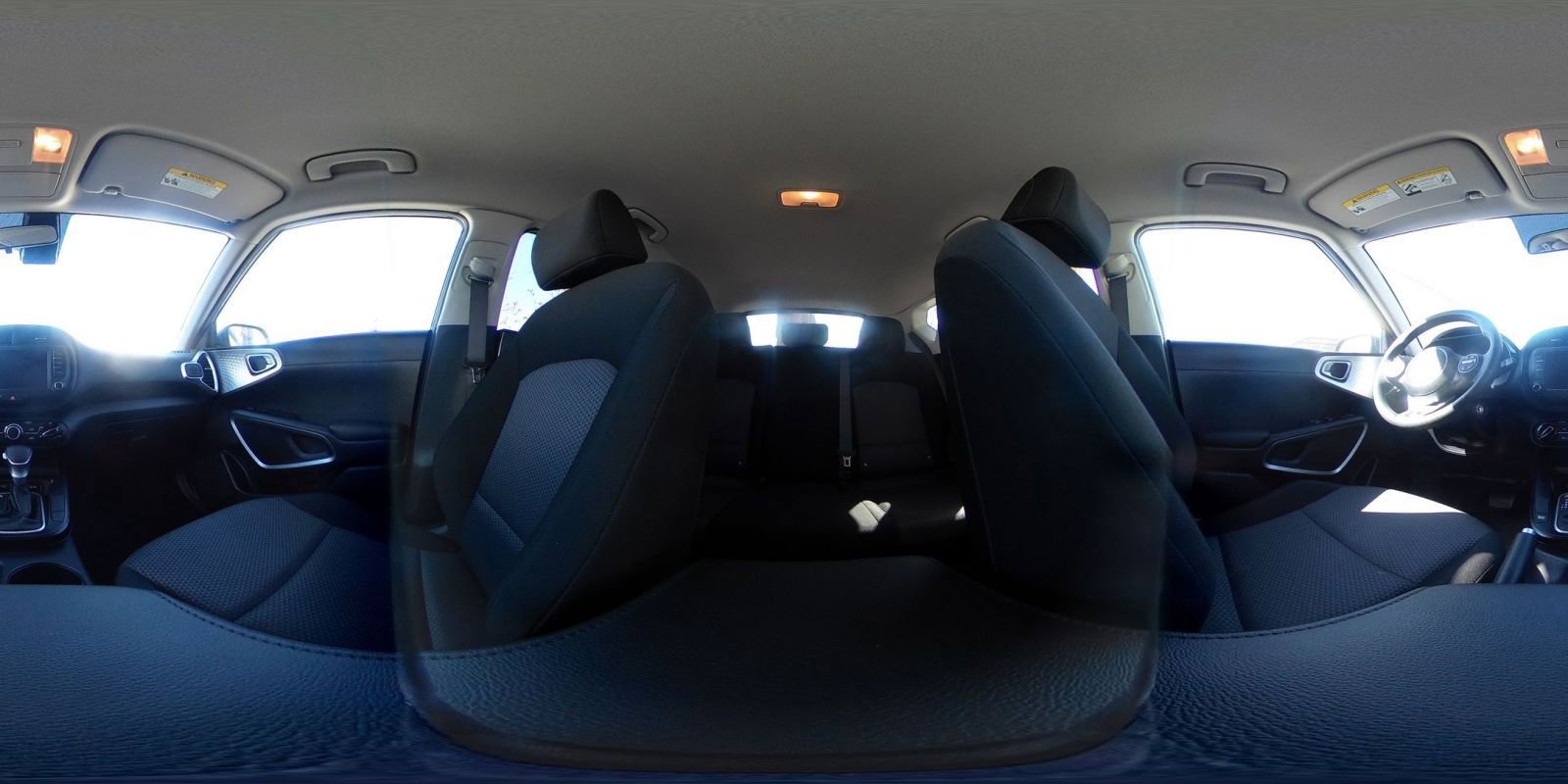 Used 2025 Kia Soul LX w/ LX Technology Package image 43