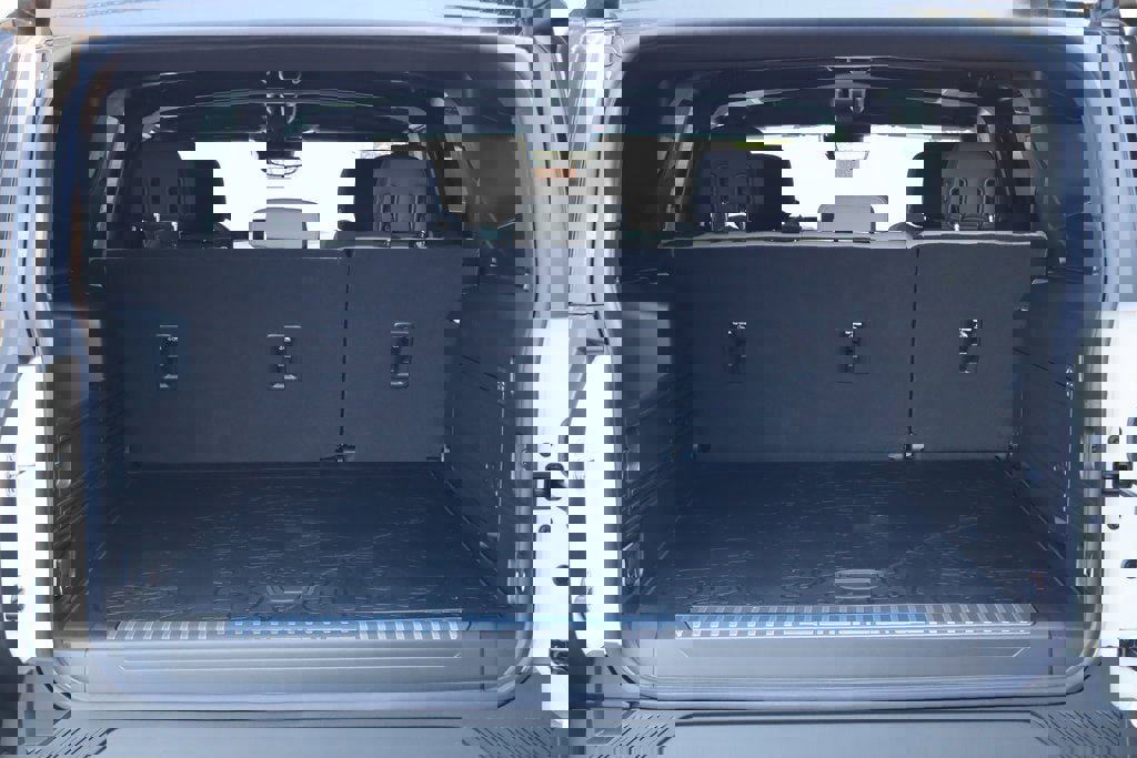 New 2026 GMC Hummer EV SUV image 9