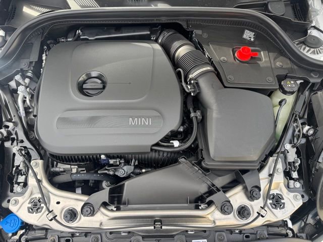 New 2026 MINI Cooper 2-Door Hardtop image 12