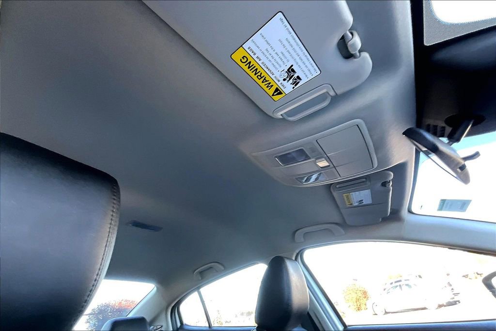 Used 2018 MAZDA MAZDA3 Touring image 15