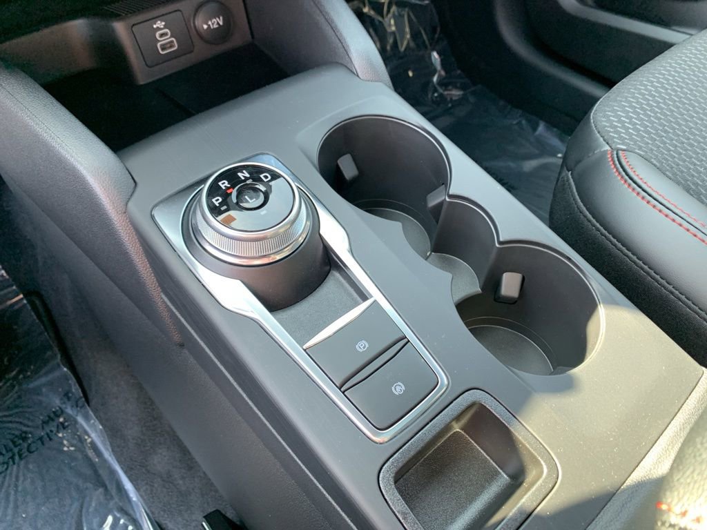 New 2026 Ford Escape ST-Line w/ Tech Pack #1 AWD/4WD image 28