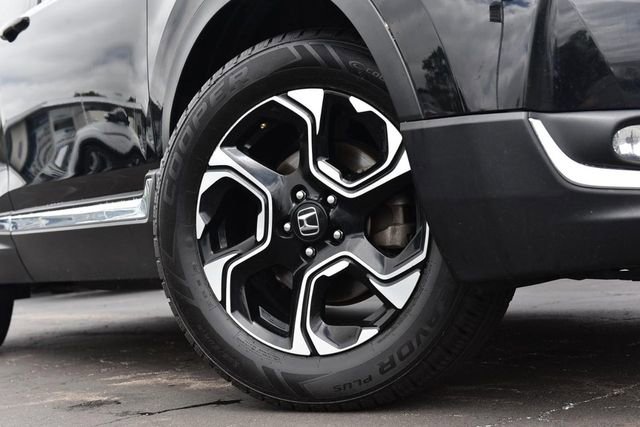 Used 2018 Honda CR-V Touring image 3
