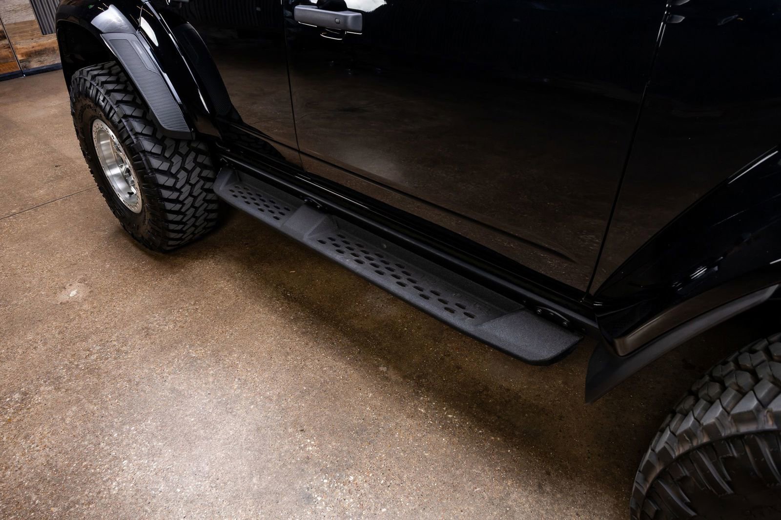 Used 2024 Ford Bronco Raptor w/ Interior Carbon Fiber Pack 6 image 12