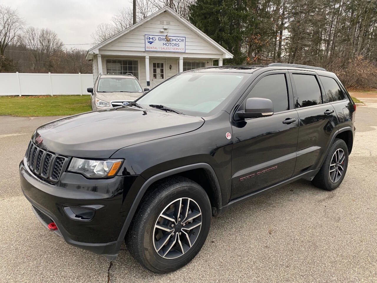 Used 2020 Jeep Grand Cherokee Trailhawk w/ Trailhawk Luxury Group image 1