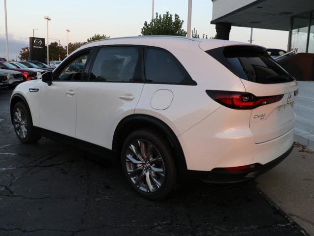 New 2026 MAZDA CX-90 3.3 Turbo w/ Preferred Package AWD/4WD image 3