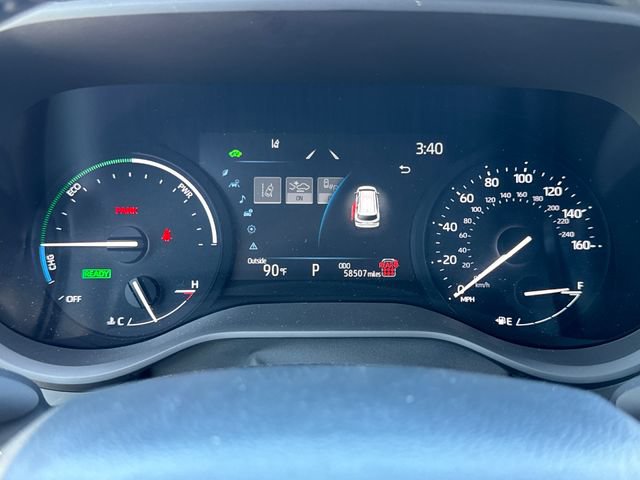 Certified 2025 Toyota Sienna XLE FWD image 32