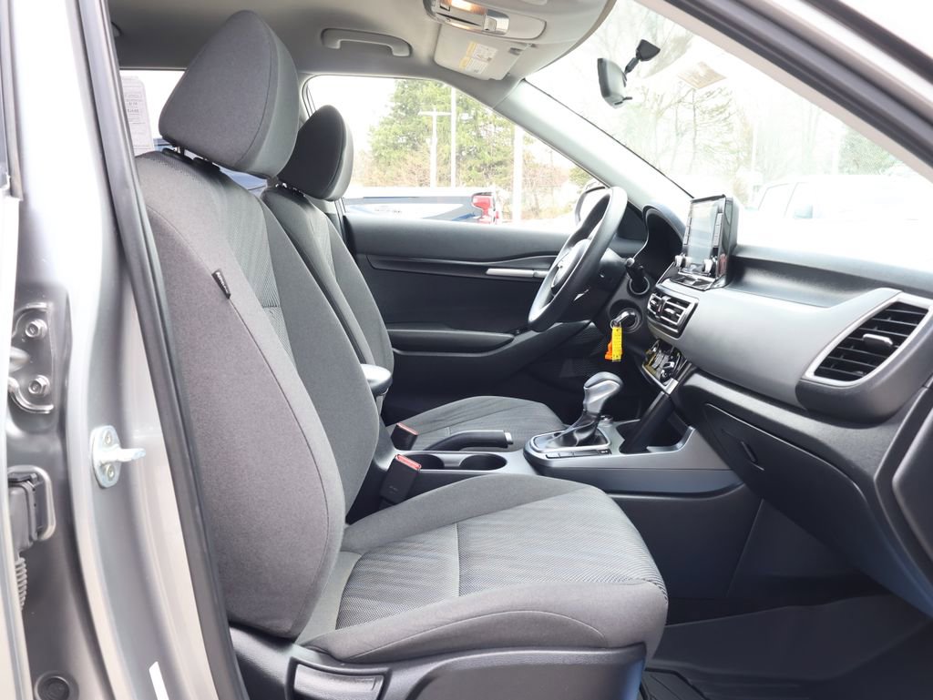 Used 2021 Kia Seltos LX image 28