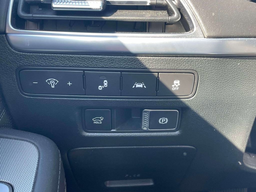 Used 2022 Hyundai Palisade Calligraphy image 22