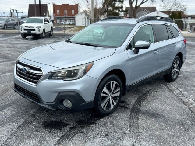 Used 2019 Subaru Outback 2.5i Limited w/ Popular Package #2 image 3
