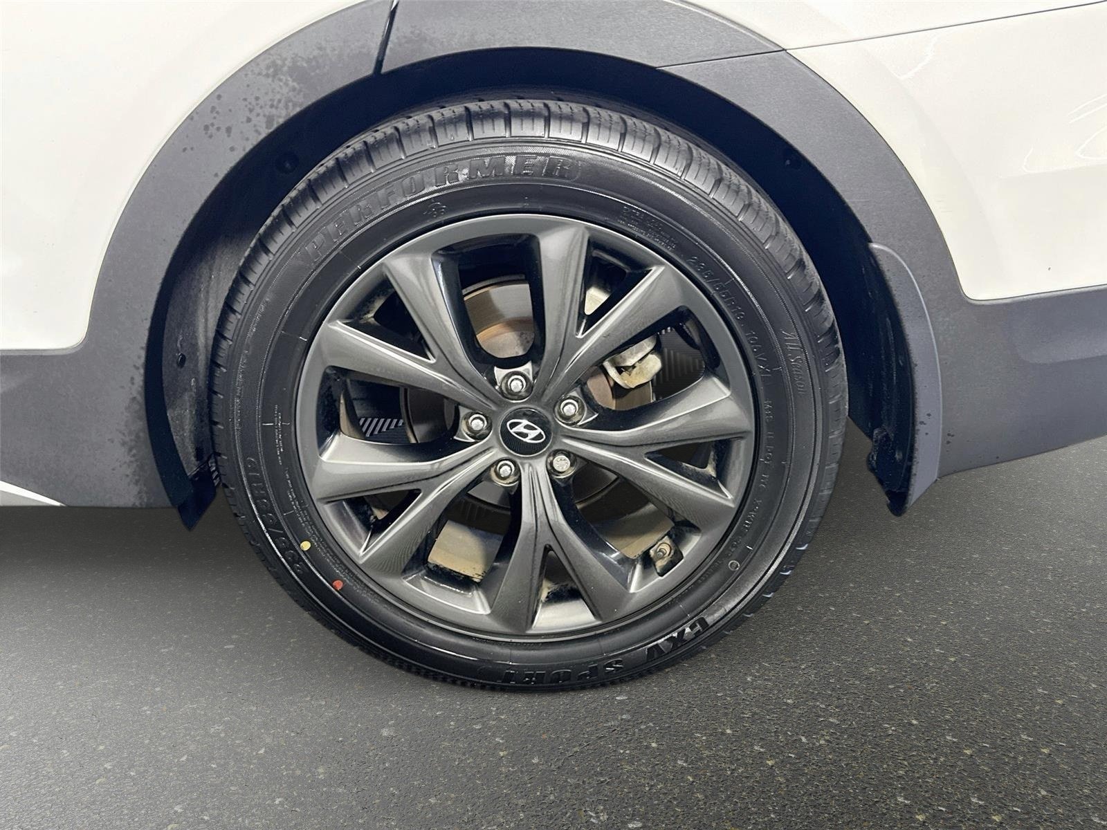 Used 2018 Hyundai Santa Fe Sport FWD image 33