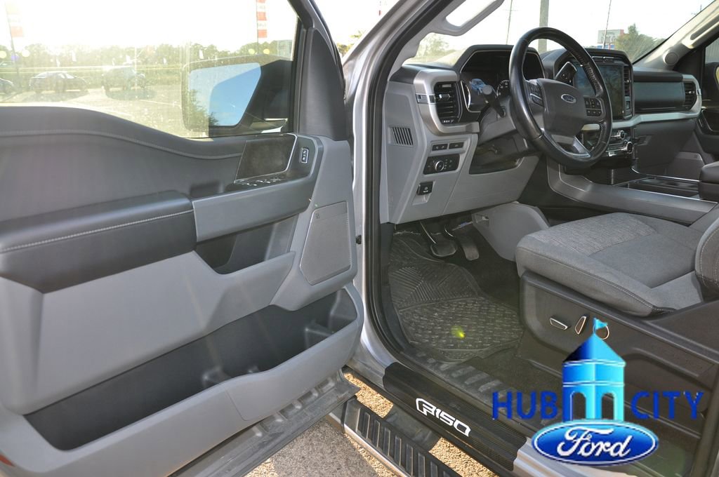 Used 2021 Ford F150 XLT w/ Equipment Group 302A High image 11