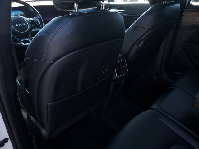 Used 2024 Kia Sportage X-Pro Prestige AWD/4WD image 13