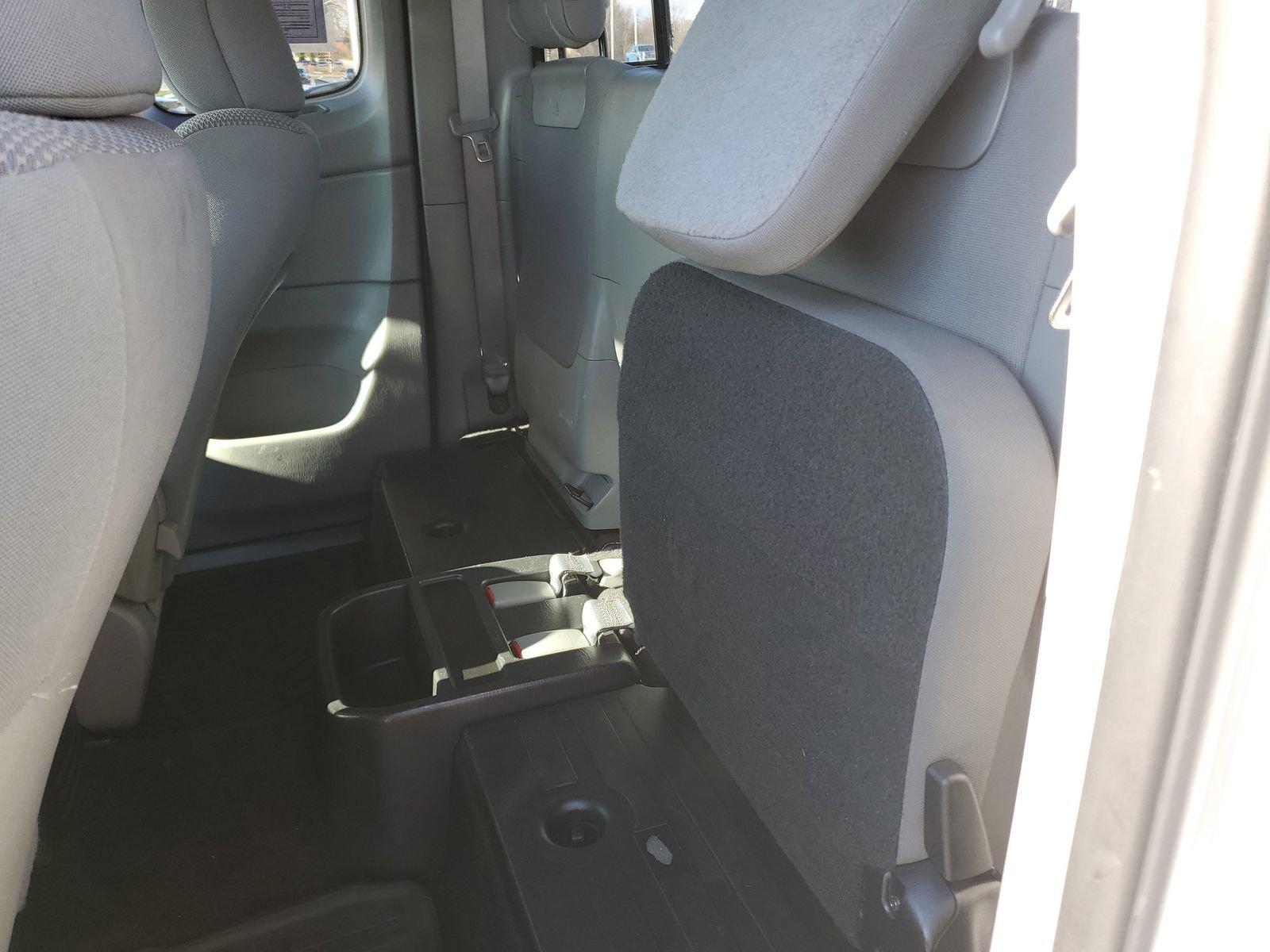 Used 2014 Toyota Tacoma PreRunner w/ Convenience Package image 11