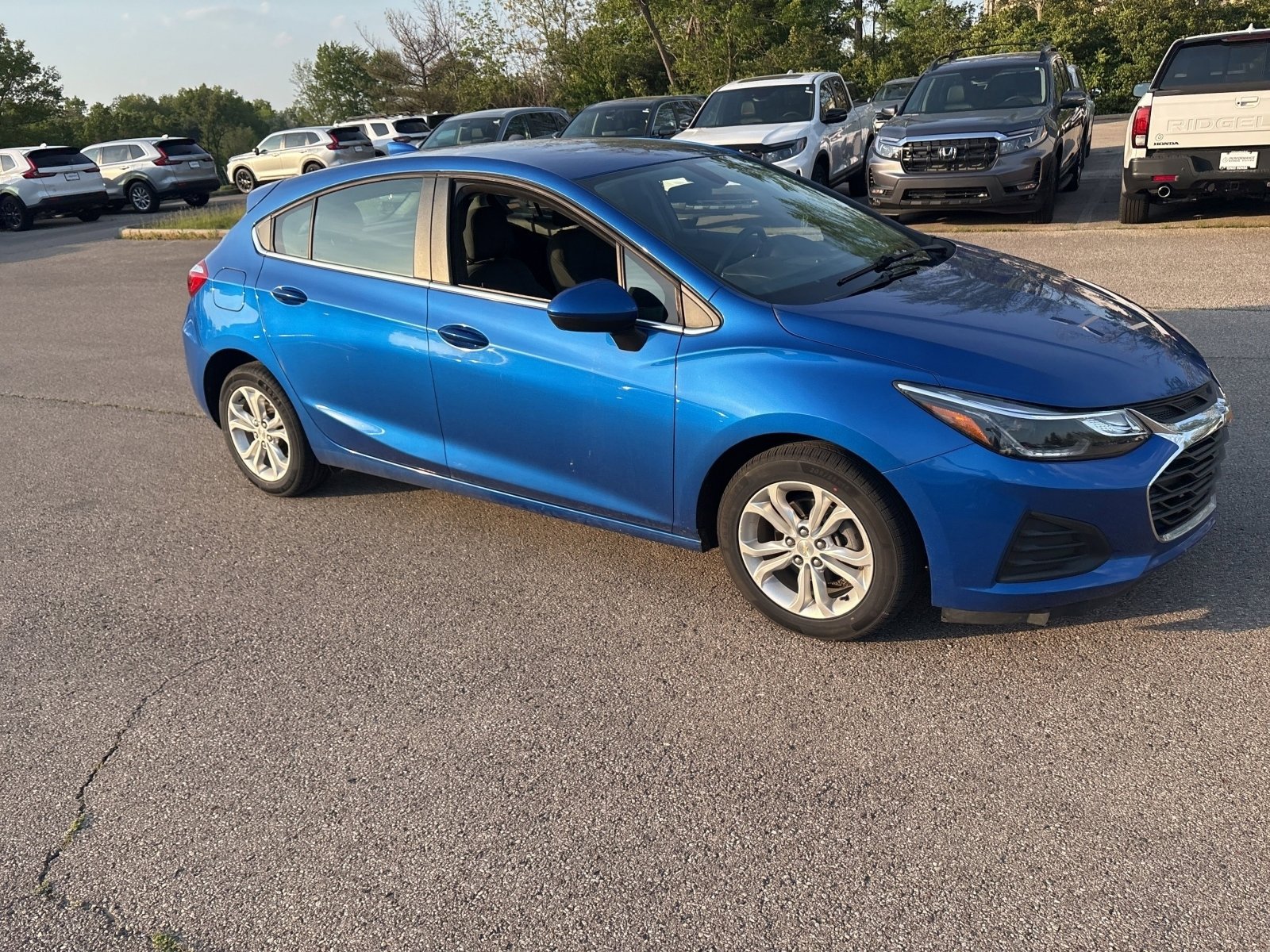 Used 2019 Chevrolet Cruze LT FWD image 19