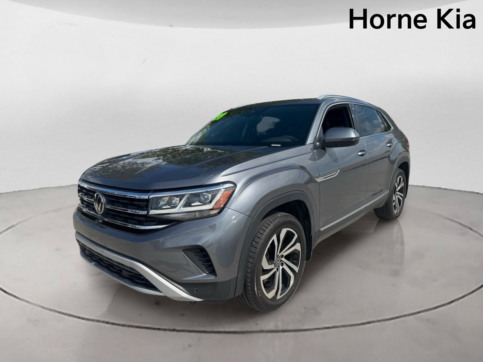 Used 2020 Volkswagen Atlas Cross Sport SEL Premium AWD/4WD image 7
