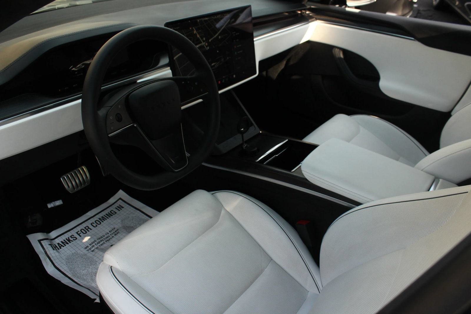 Used 2022 Tesla Model S Plaid AWD/4WD image 13