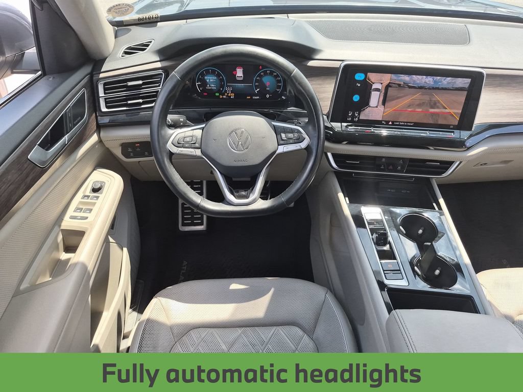 Used 2024 Volkswagen Atlas SEL Premium R-Line AWD/4WD image 37