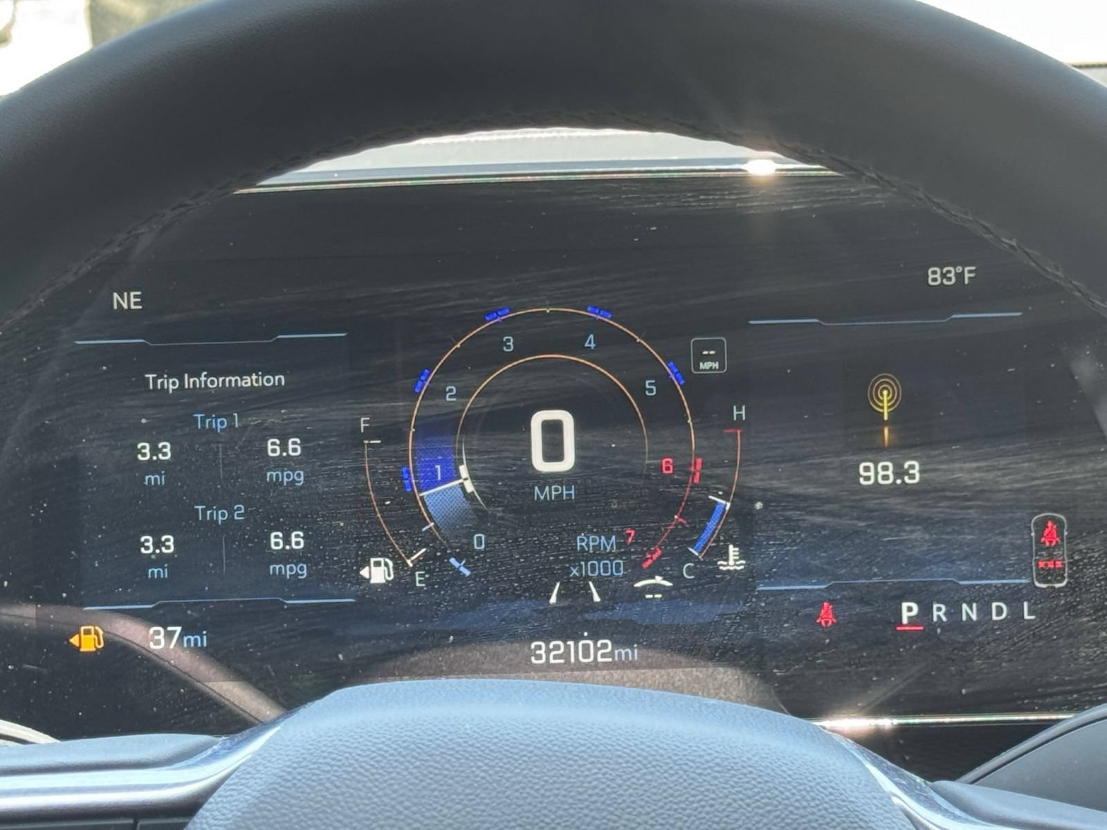 Used 2025 Chevrolet Equinox LT FWD image 40