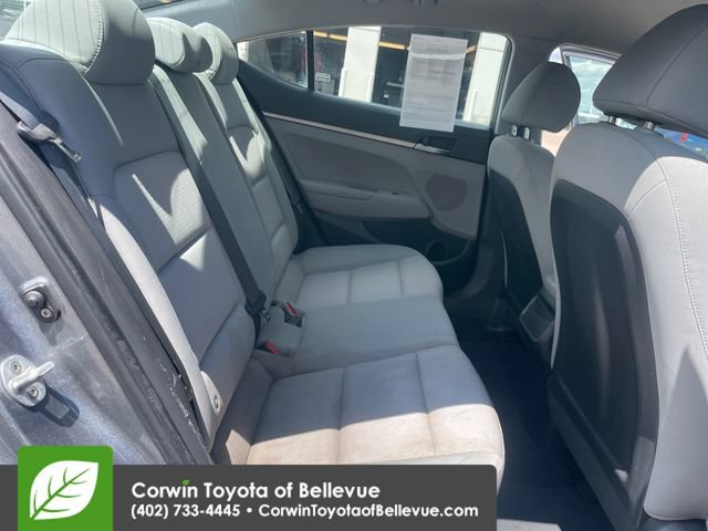 Used 2017 Hyundai Elantra SE FWD image 24