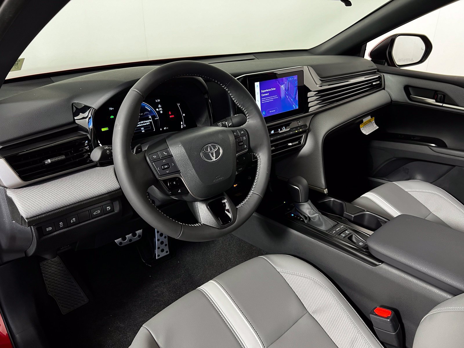 New 2027 Toyota Camry SE w/ Convenience Package FWD image 9