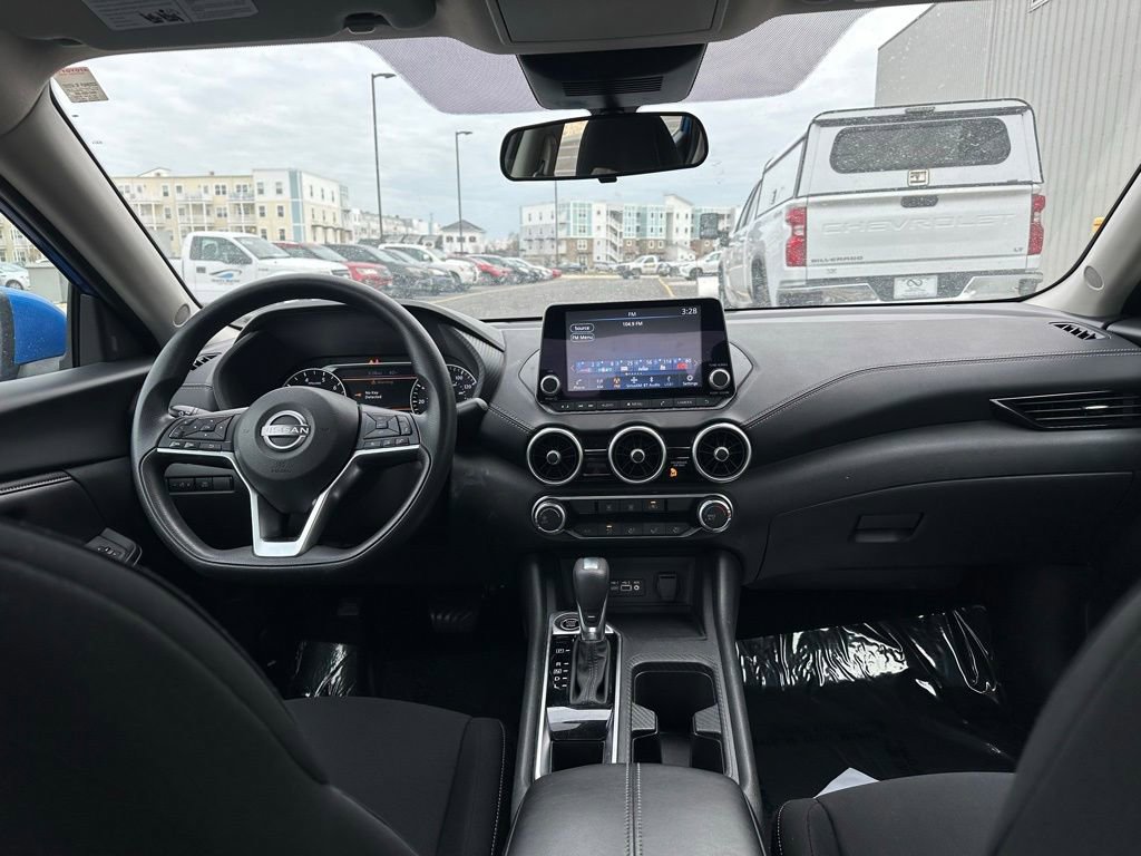 Used 2024 Nissan Sentra SV image 15