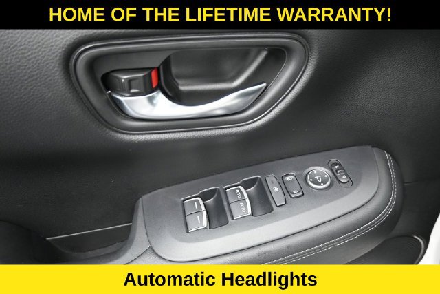 Used 2024 Honda HR-V EX-L image 13
