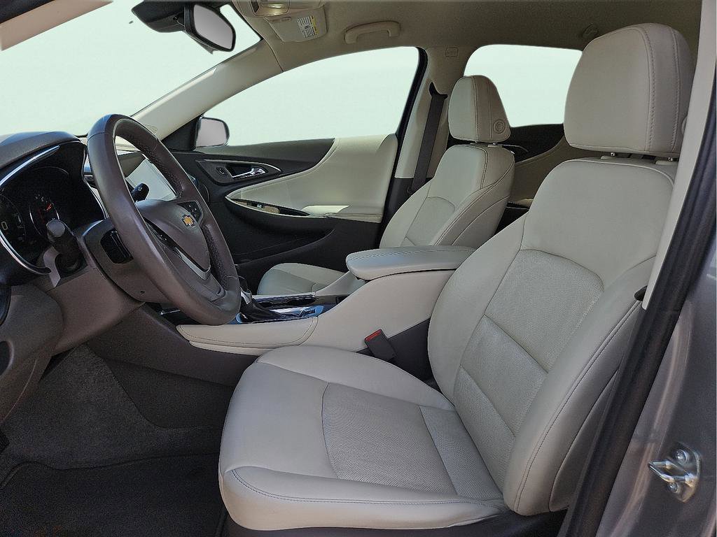 Used 2023 Chevrolet Malibu LT FWD image 13
