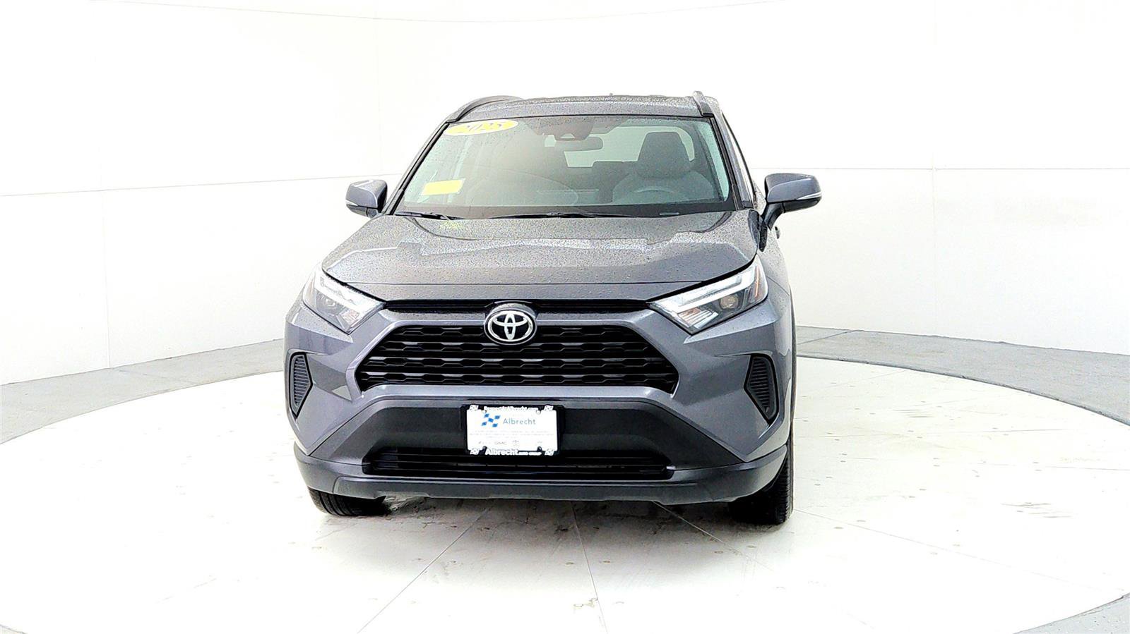 Used 2025 Toyota RAV4 XLE w/ Convenience Package image 8