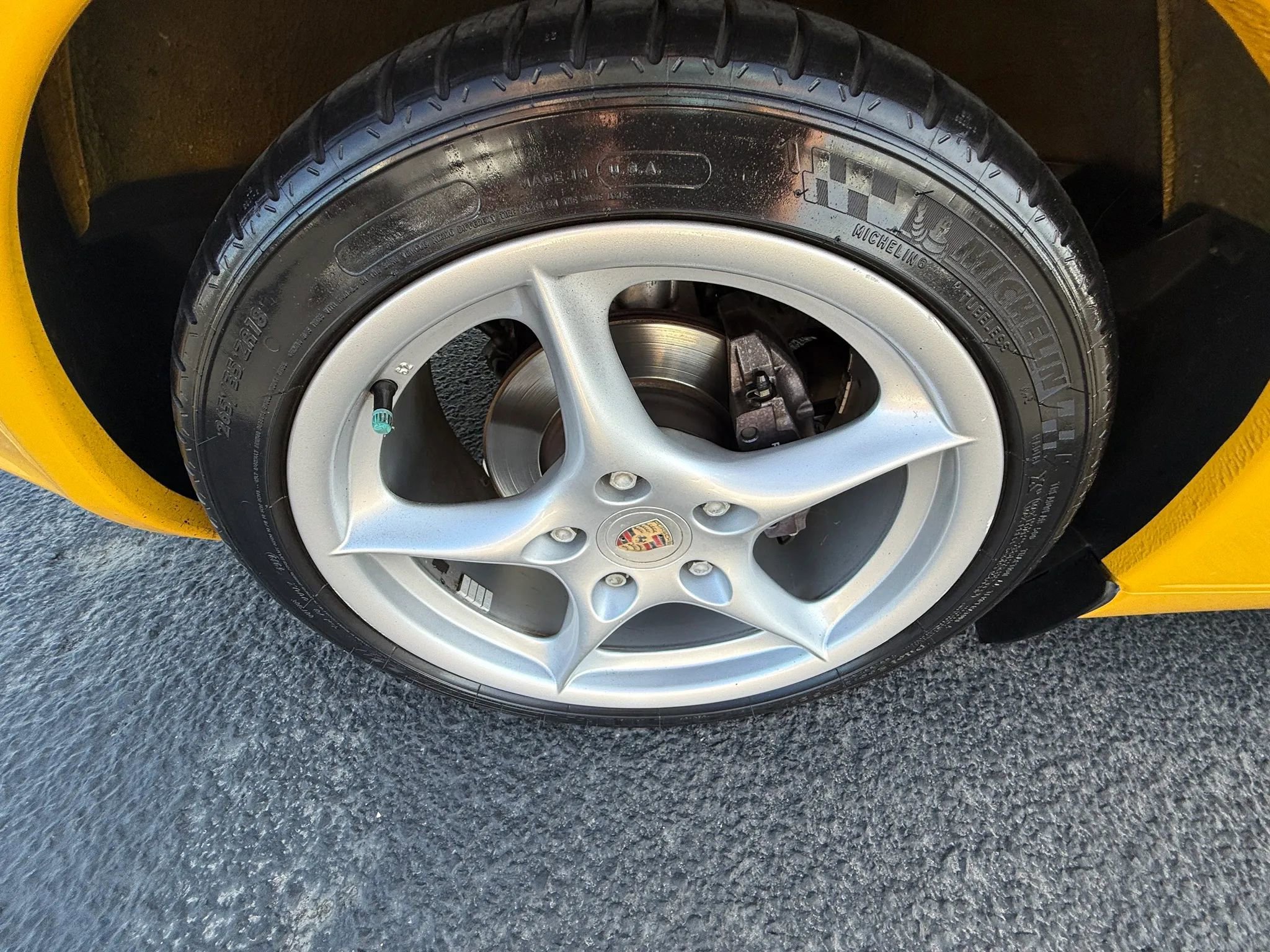 Used 2003 Porsche Boxster RWD image 14