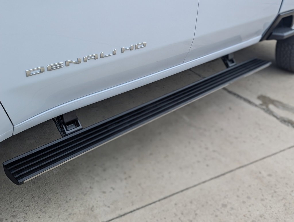 New 2026 GMC Sierra 3500 Denali Ultimate image 12