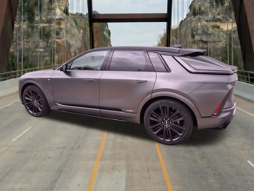 New 2026 Cadillac Lyriq V image 7