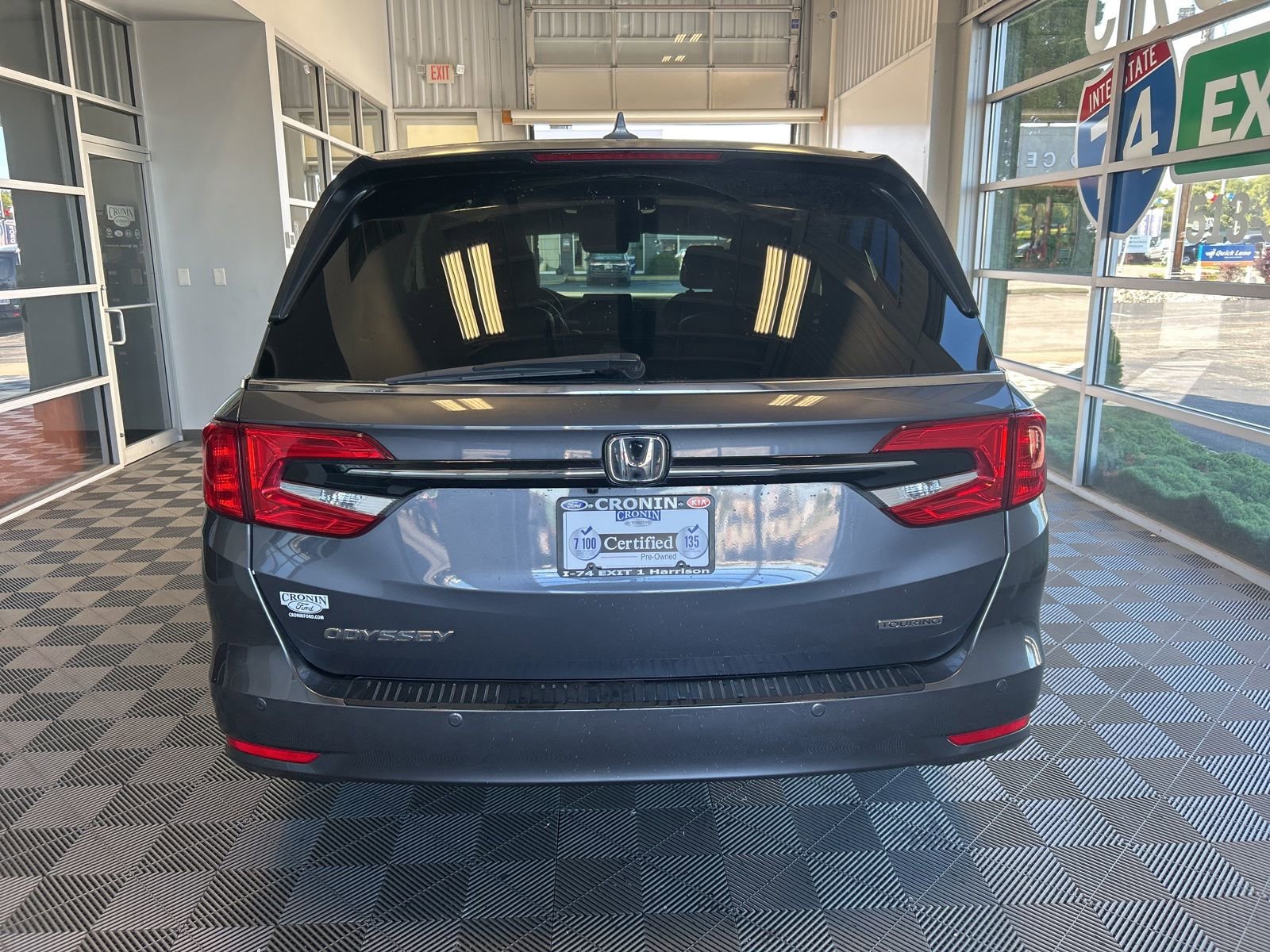 Used 2024 Honda Odyssey Touring image 5