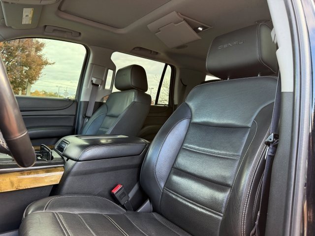 Used 2017 GMC Yukon Denali w/ Open Road Package image 16