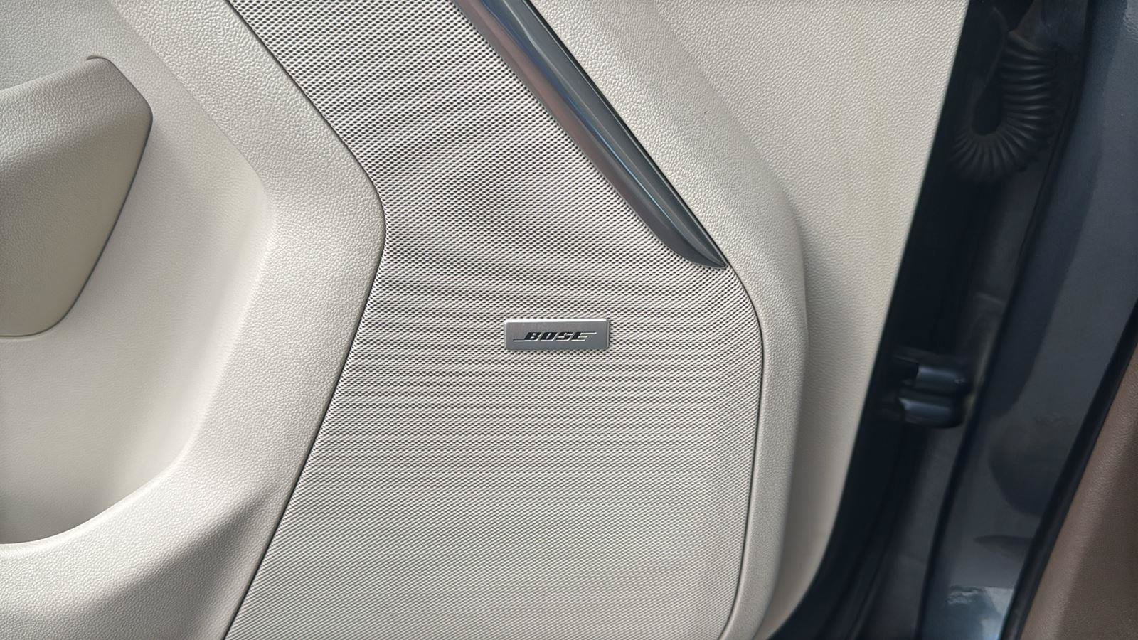 Used 2021 GMC Yukon XL Denali AWD/4WD image 13