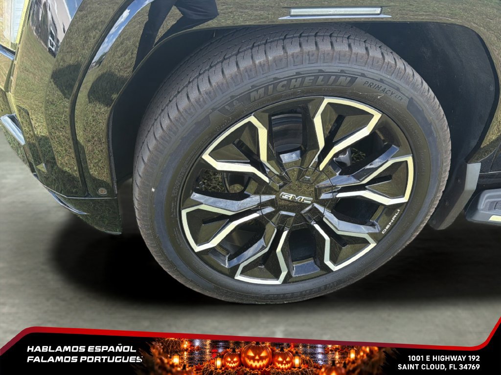 Certified 2025 GMC Sierra EV Denali AWD/4WD image 12