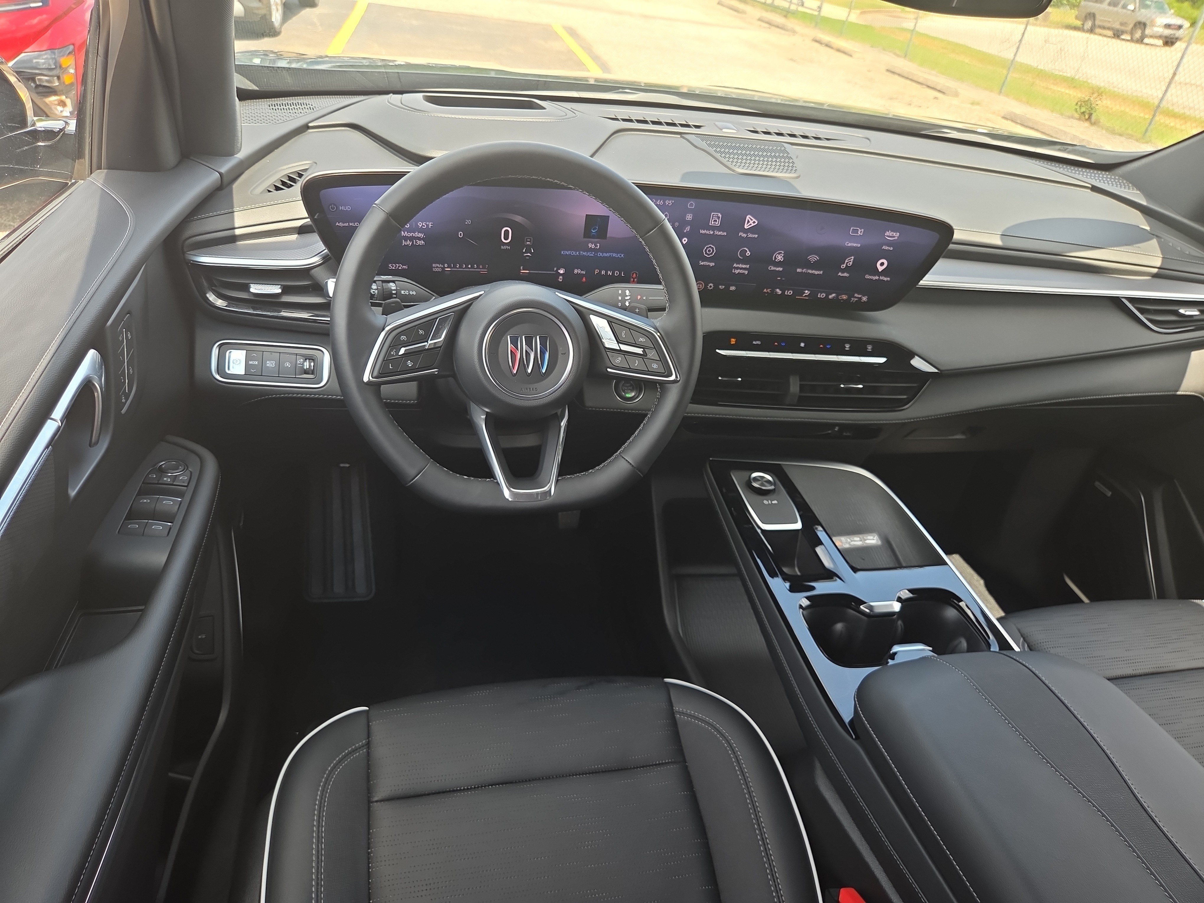 Used 2025 Buick Enclave Sport Touring w/ Power Package FWD image 8
