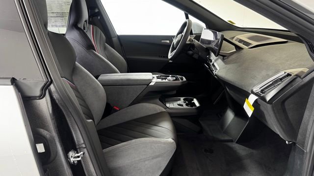 New 2026 BMW iX xDrive45 w/ M Sport Package image 21